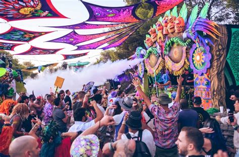 eirow|elrow Island.